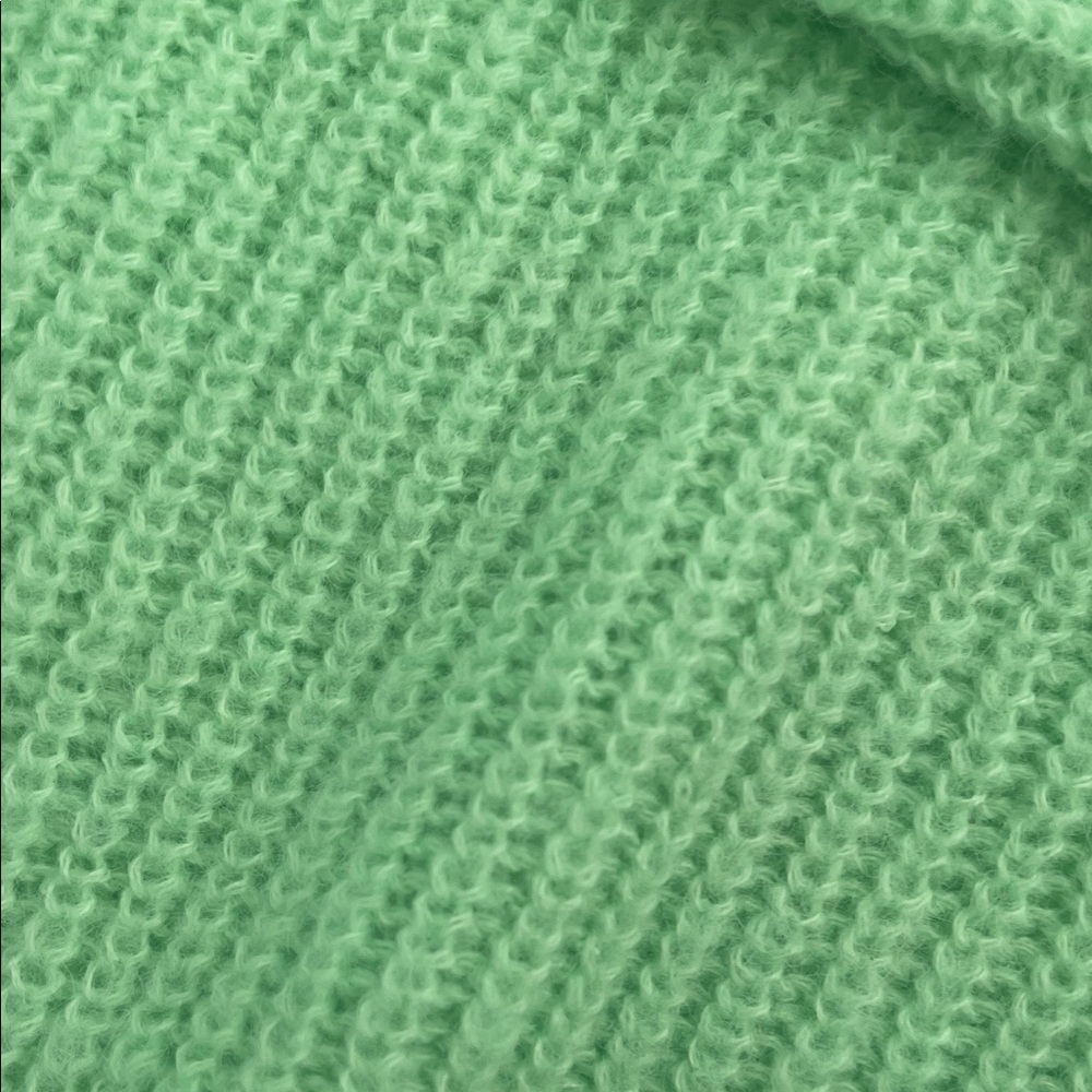 Lilly Pulitzer Light Green V-Neck Sweater - Picture 5 of 6